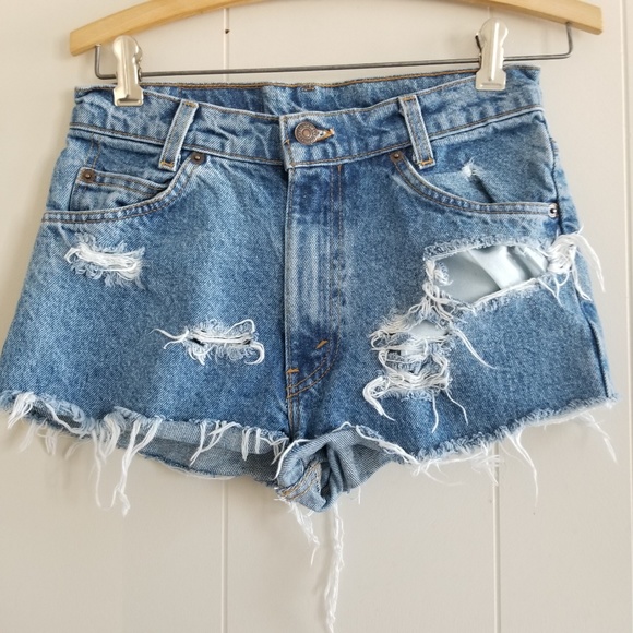 womens levi 550 relaxed fit shorts
